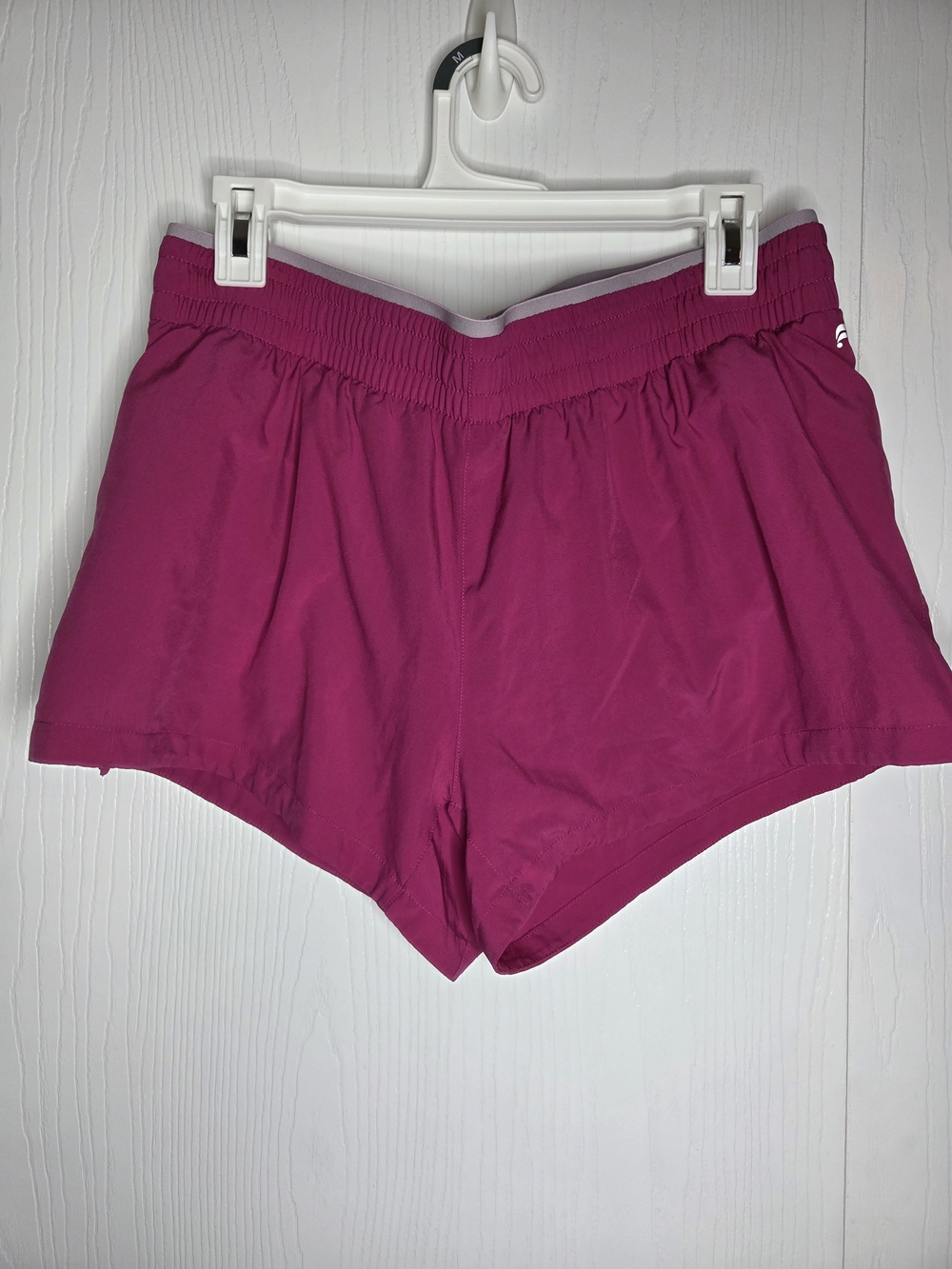 Fabletics Womens Pink Athletic Running Shorts with Elastic Waist Pockets Size L